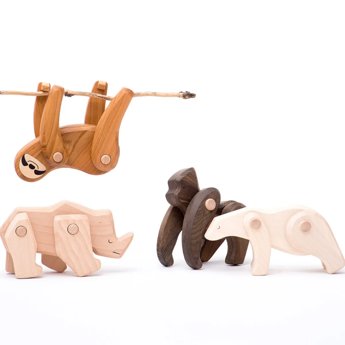 houten_gorilla_2.webp Bajo Milieubewustzijn | Creativiteit & Fantasie*Houten gorilla