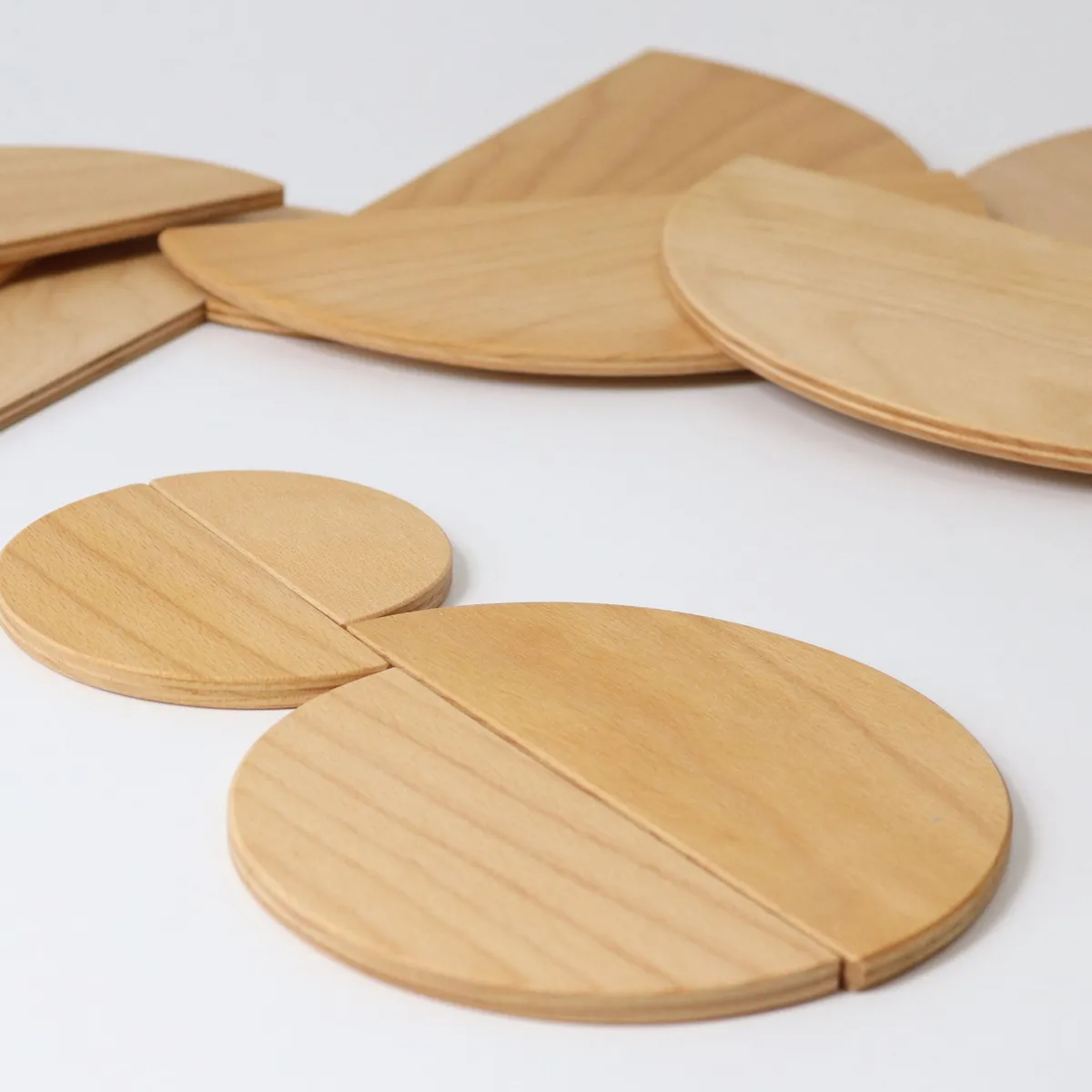 houten_halve_cirkels__nat_4.webp Grimm's Ruimtelijk Inzicht | Motoriek*Houten halve cirkels - Naturel