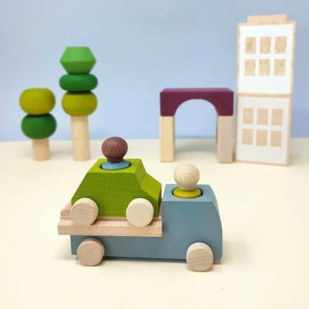 houten_takelwagen__grijs_3.webp Lubulona Ruimtelijk Inzicht | Motoriek*Houten takelwagen - grijs