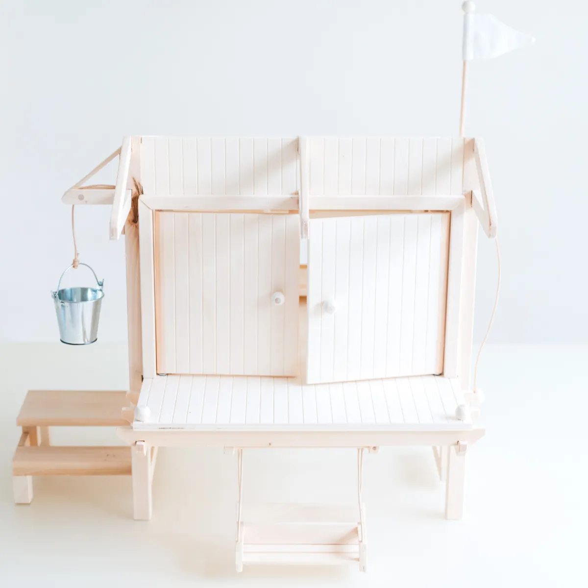 poppenhuis__het_huis_van__4.webp Het houten huis Emoties & Sociaal Gedrag | Creativiteit & Fantasie*Poppenhuis - Het huis van Pippi