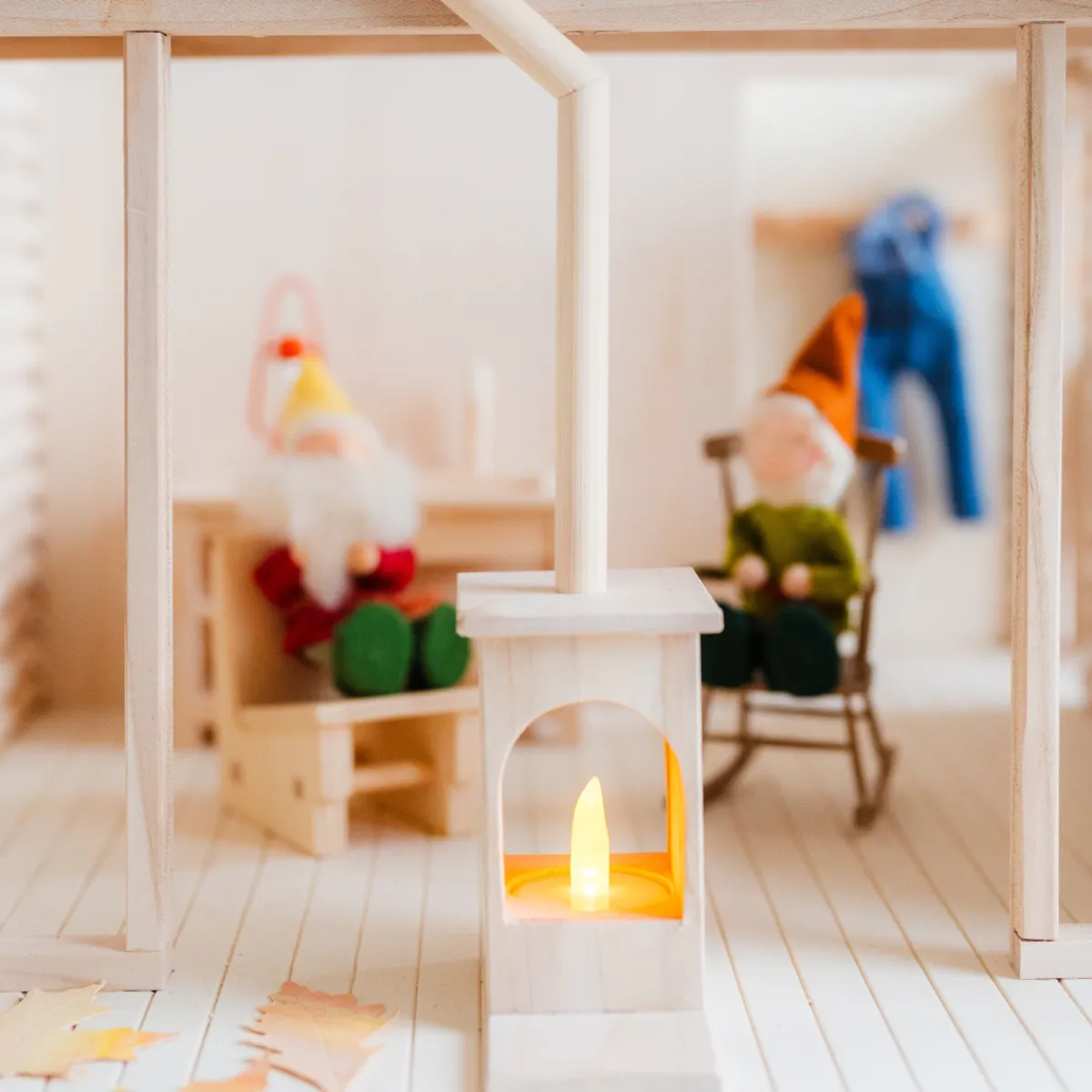 Het houten huis Emoties & Sociaal Gedrag | Creativiteit & Fantasie*Poppenhuis - meubel - kachel