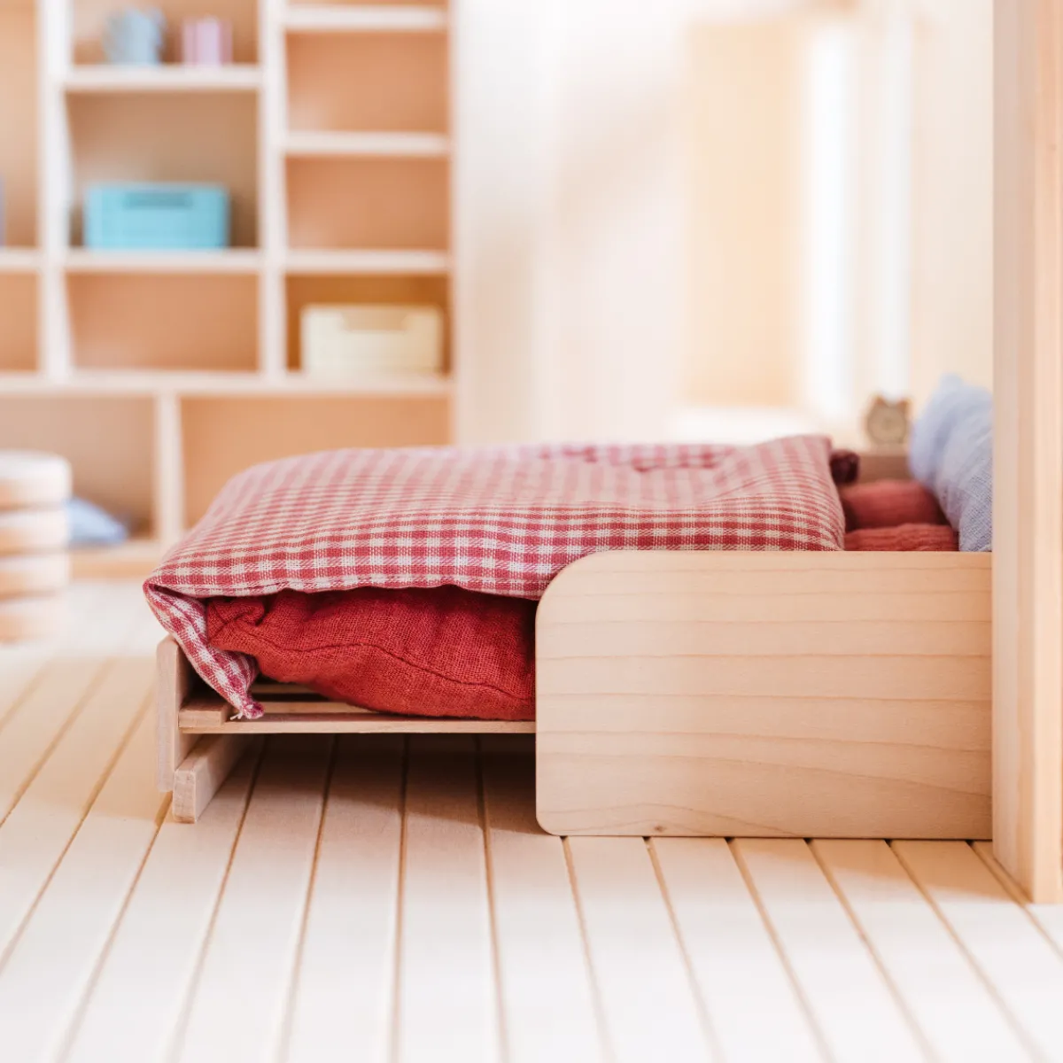 poppenhuis__meubel__sofa_5.webp Het houten huis Emoties & Sociaal Gedrag | 5 Jaar*Poppenhuis - meubel - sofa