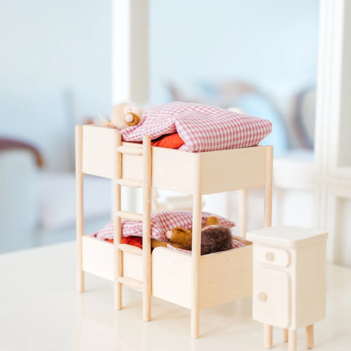 Het houten huis Creativiteit & Fantasie | 5 Jaar*Poppenhuis - meubel - stapelbed