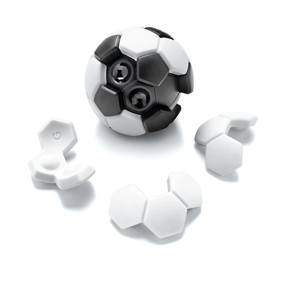 puzzelspel_plug_and_play__5.webp SmartGames Ruimtelijk Inzicht | Logica & Rekenvaardigheid*Puzzelspel Plug and play ball - Gift box
