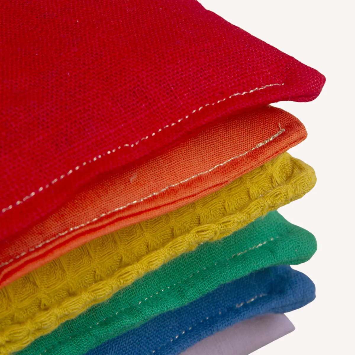 sensorische_pittenzakjes__2-1.webp Little Botanic Label Zintuigen | Motoriek*Sensorische pittenzakjes - regenboog