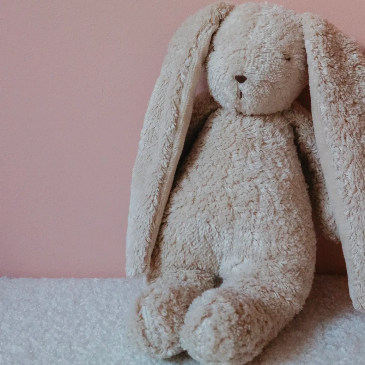 the_humming_bunny__sand_n_2.webp Moonie Zintuigen | Emoties & Sociaal Gedrag*The Humming Bunny - Sand Natur