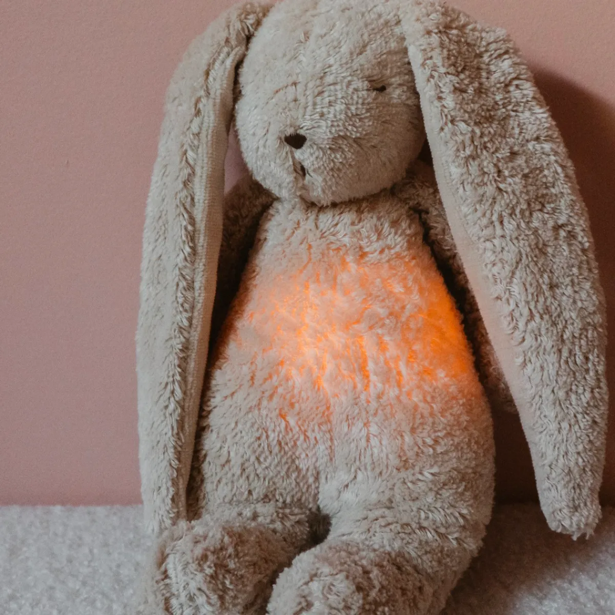 the_humming_bunny__sand_n_3.webp Moonie Zintuigen | Emoties & Sociaal Gedrag*The Humming Bunny - Sand Natur